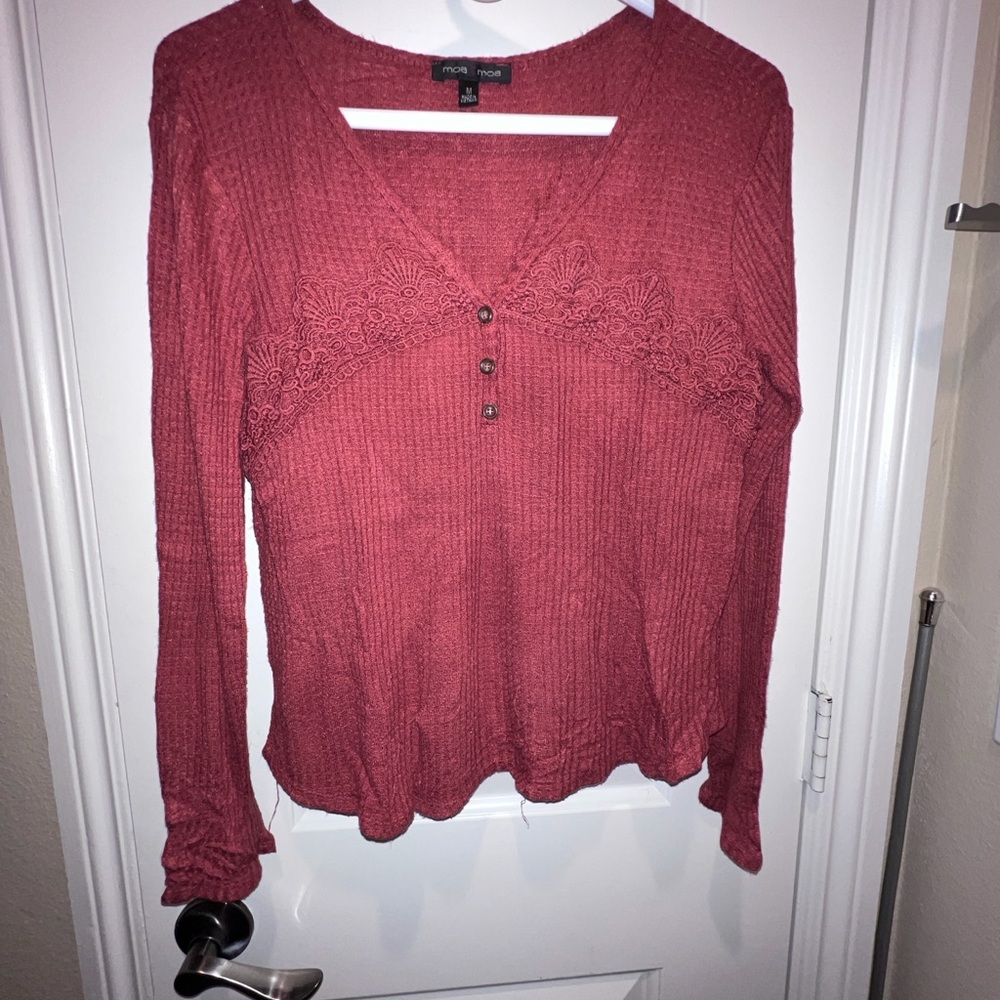 Super Soft Lace-Trim Long Sleeve V-Neck Top — Rosewood